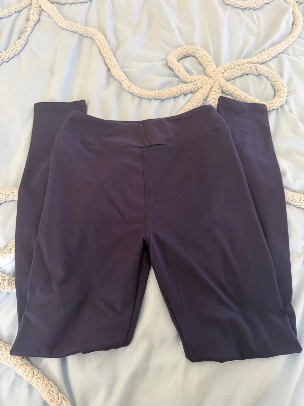 LuLaRoe Solid Navy Kids Leggings - Never been worn - L/XL (8-14)